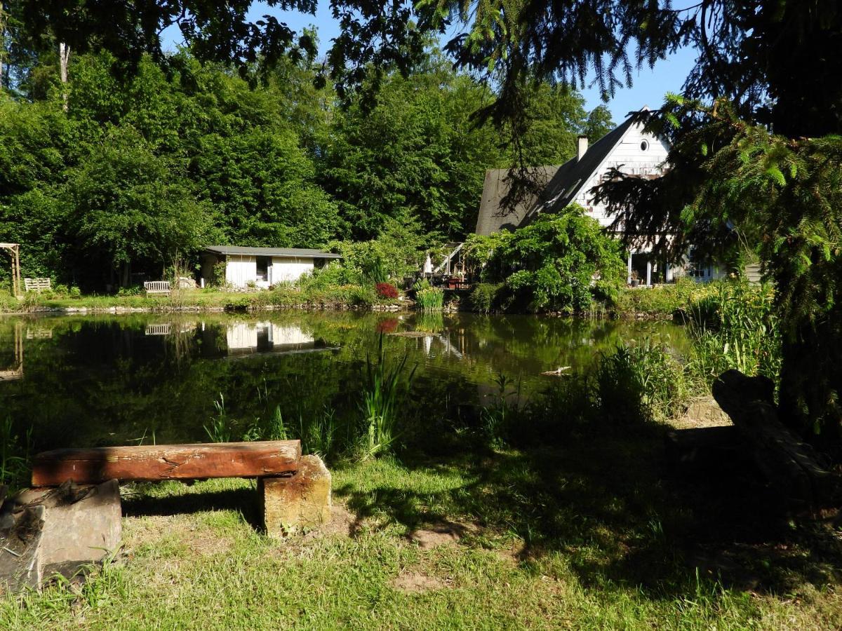 Le Jardin De Saint Jean Bed & Breakfast エクステリア 写真