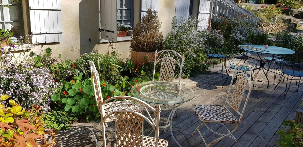 Le Jardin De Saint Jean Bed & Breakfast エクステリア 写真