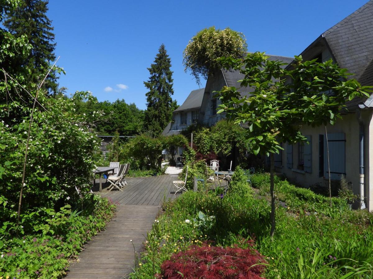 Le Jardin De Saint Jean Bed & Breakfast エクステリア 写真
